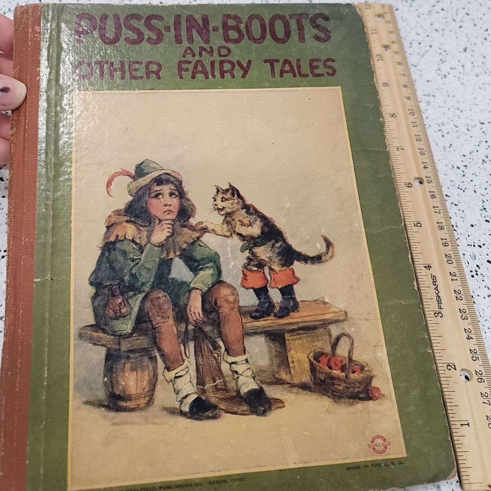1922 Puss in Boots & Other Fairy Tales  Saalfield Publishing Co.